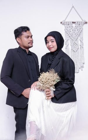 Ikram & Yeli 2